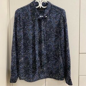 Banana Republic | Blue Polka Dot Tie Front Blouse 💙